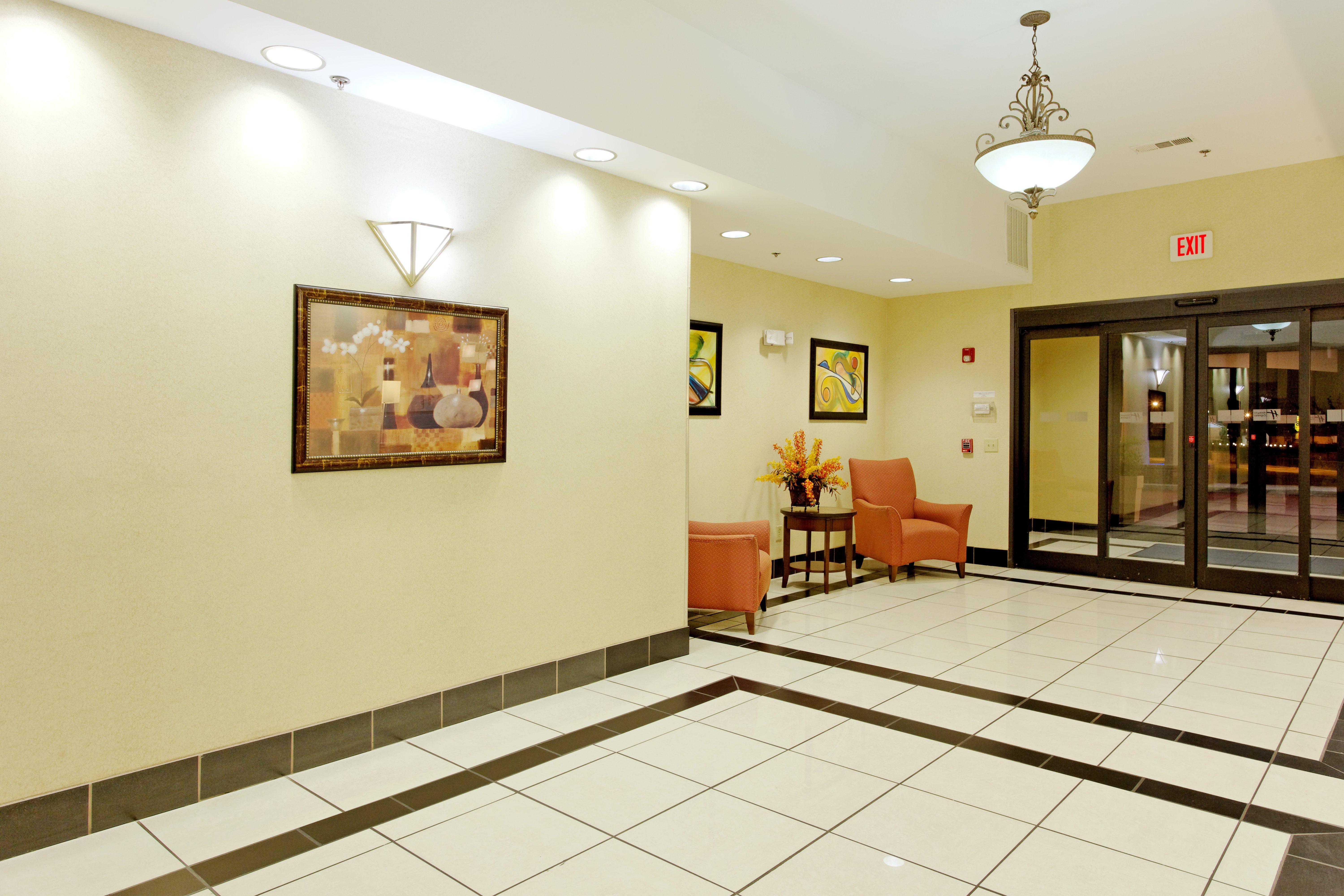 Holiday Inn Express & Suites Sylacauga מראה חיצוני תמונה