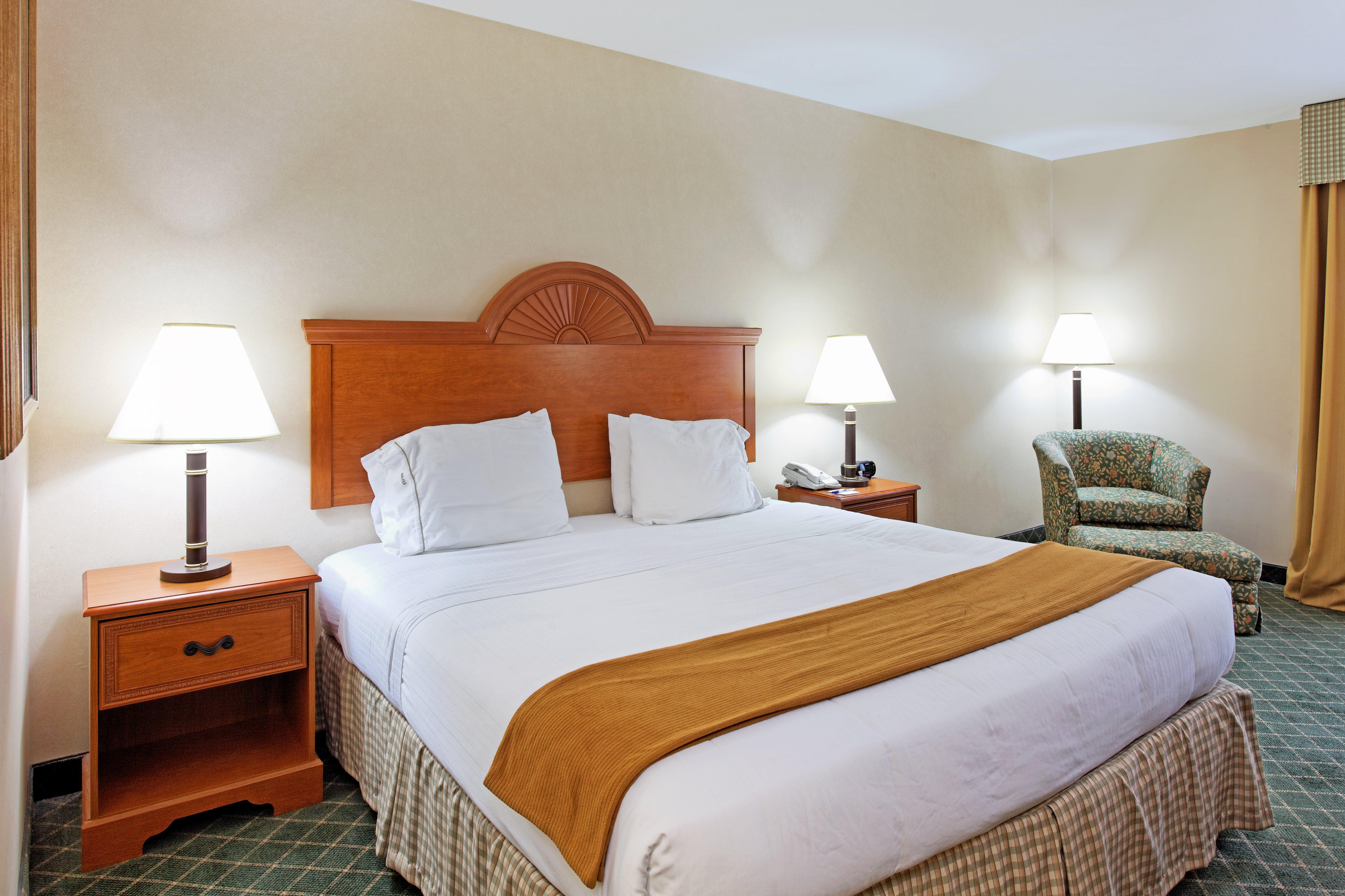 Holiday Inn Express & Suites Sylacauga מראה חיצוני תמונה