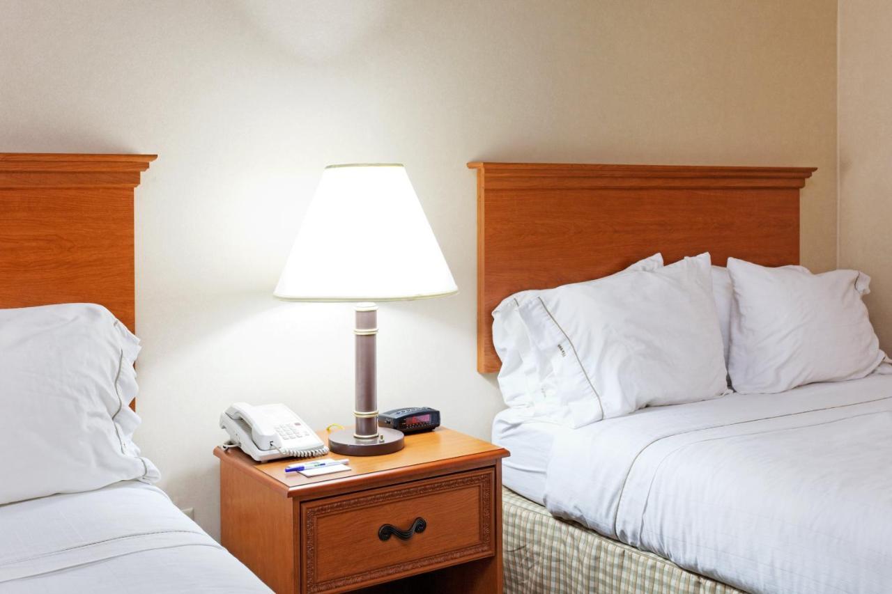 Holiday Inn Express & Suites Sylacauga מראה חיצוני תמונה
